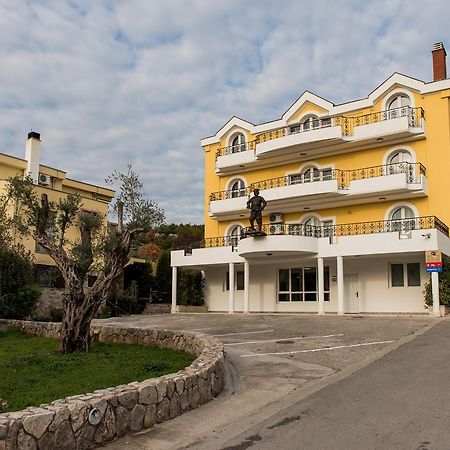 Hotel Crnogorska Kuca Podgoriçe Dış mekan fotoğraf